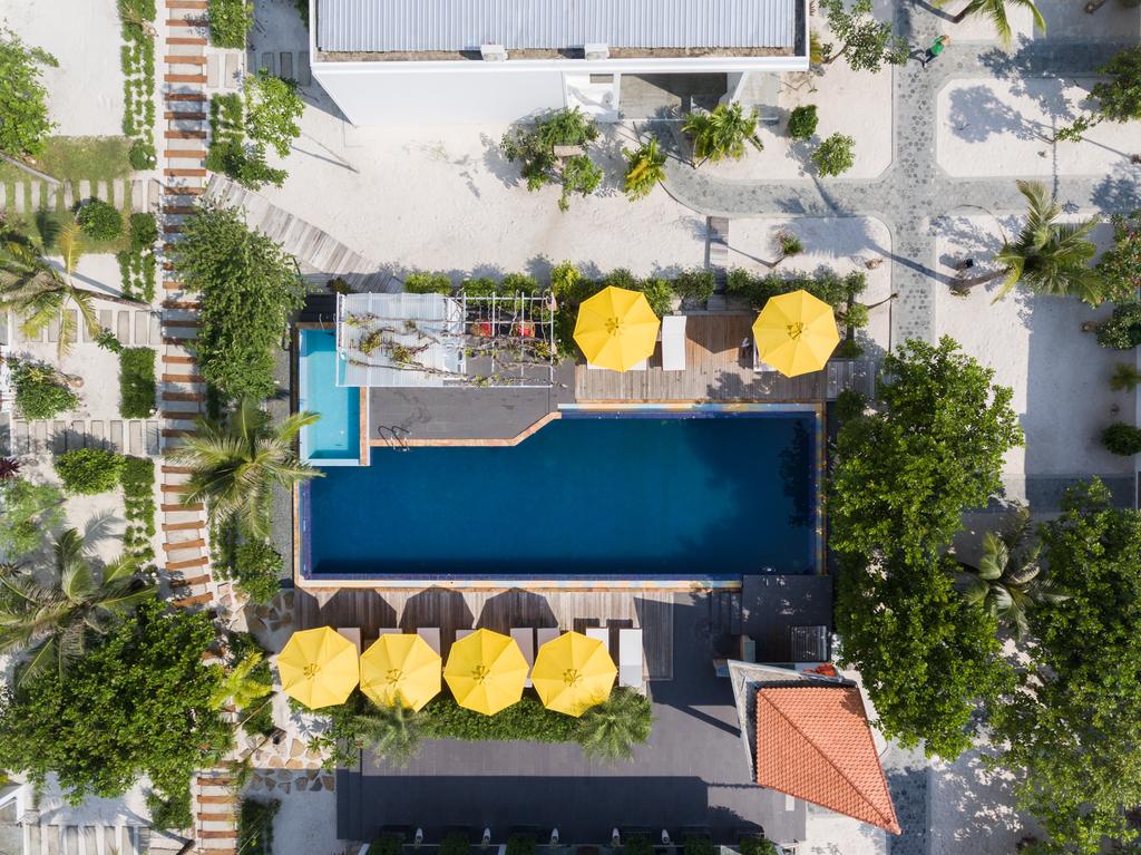 Long Set Resort